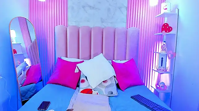 ArianaRougee