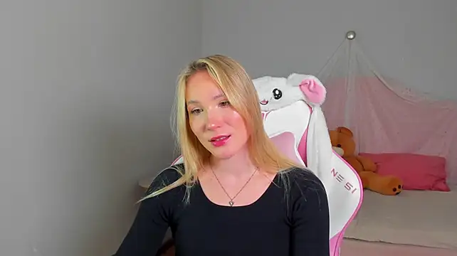 ElaraVoltage