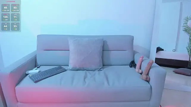 Adelavazini live cam preview