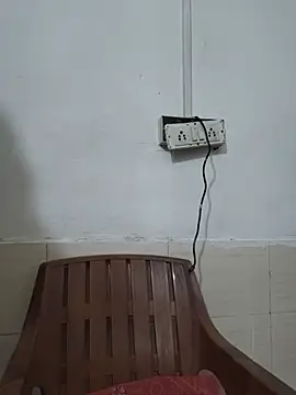 brown-girl webcam