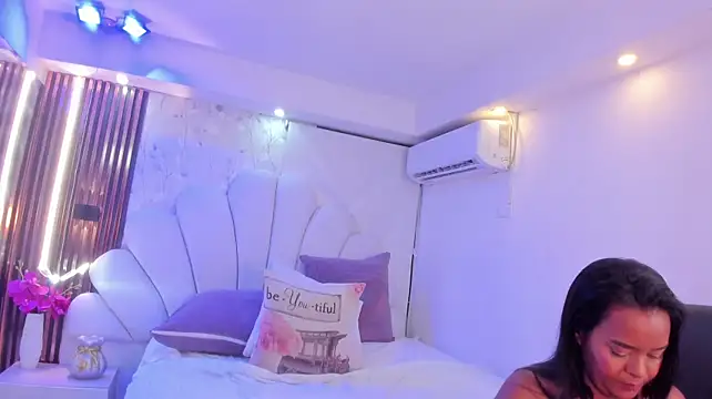 violettaa_hott_