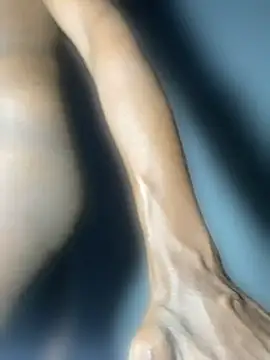 Curvy_conda webcam