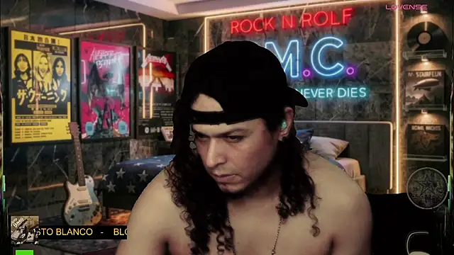 chino_roz webcam