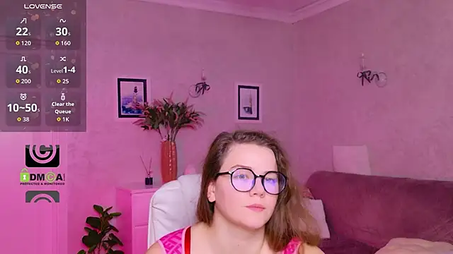 KellyKleine webcam