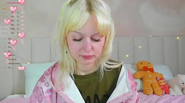 AdeleSilvy webcam