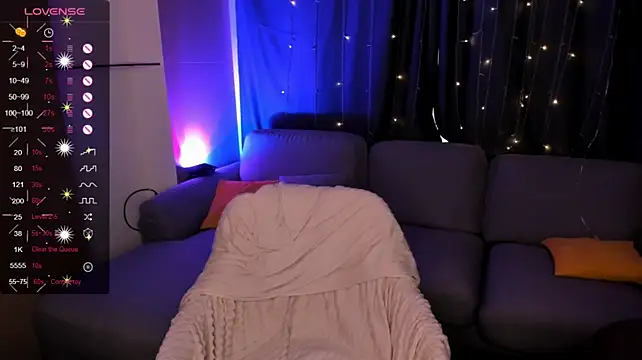 AnyaTaylor_ webcam