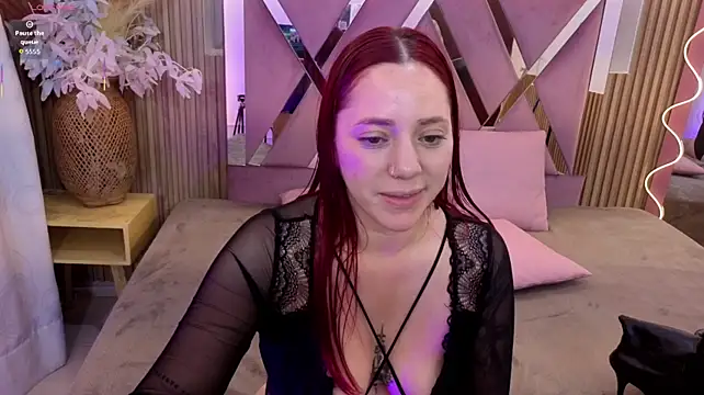 ANNE_TAY1 webcam