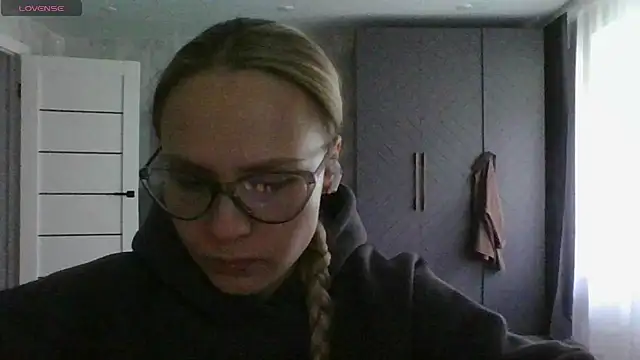 Annie_Cohn