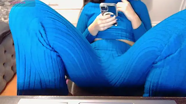 _Mari____ webcam
