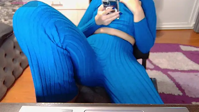 _Mari____ webcam
