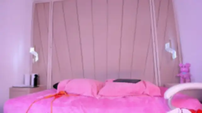 Aurora_Dalton__ webcam