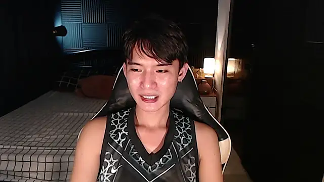 asian_dai live cam on StripChat