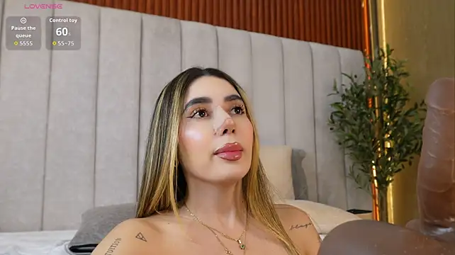 Annyy_Rosse