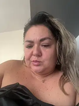 MikyVesela webcam