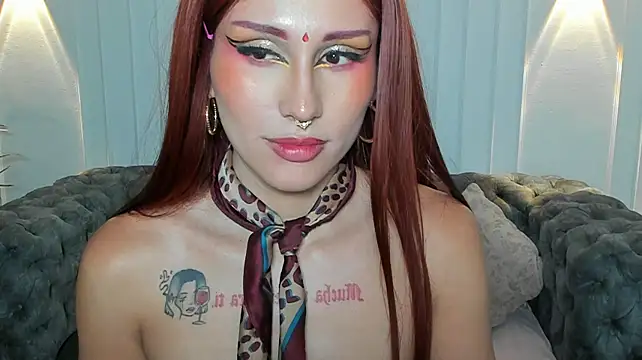 auravg webcam