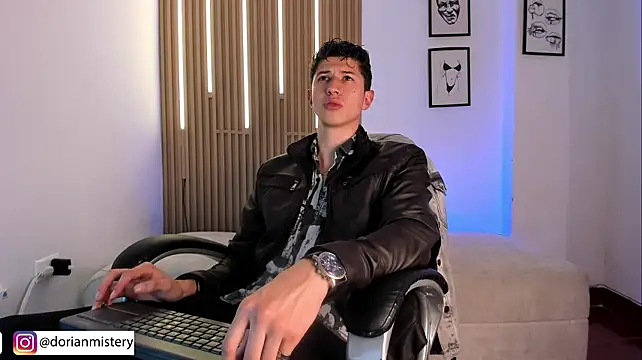 Dorianmistery2322_ webcam