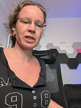 AnnikaRose