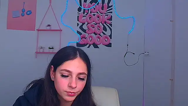 KissMeJulia webcam