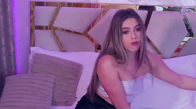 AylinRosee webcam