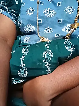 tamil_swathii webcam