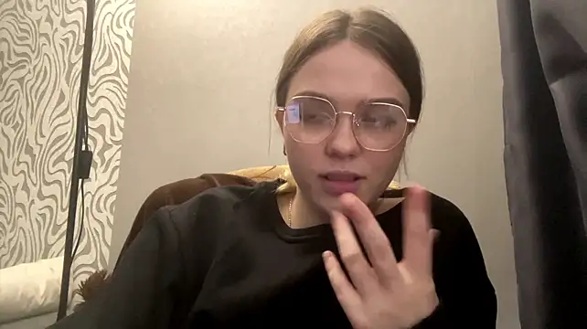 ShavonneFahrenkrug webcam