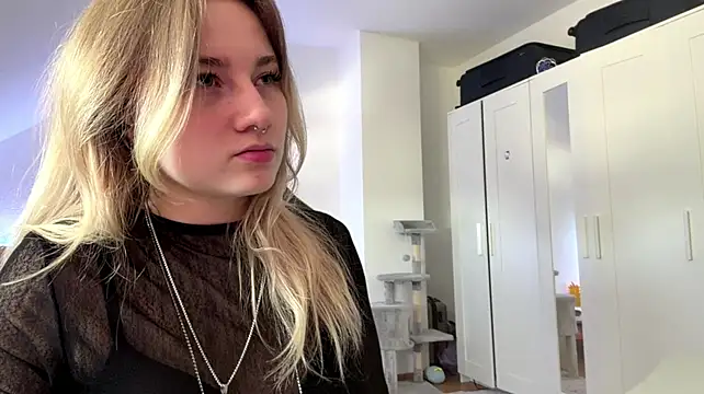 altmice live cam on StripChat