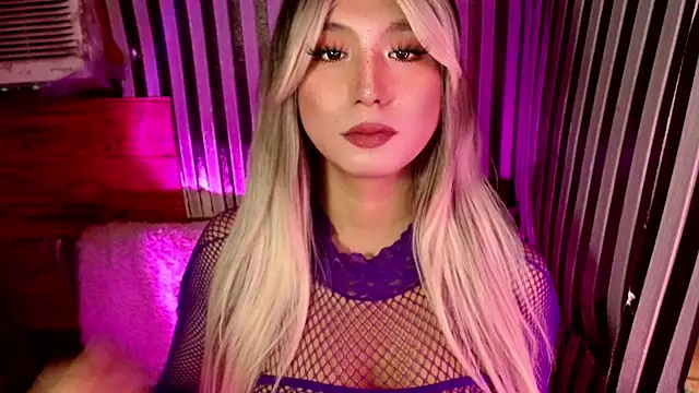 HoresCOCKLUCY live cam on StripChat