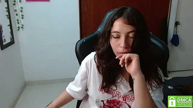 liisaxxx webcam