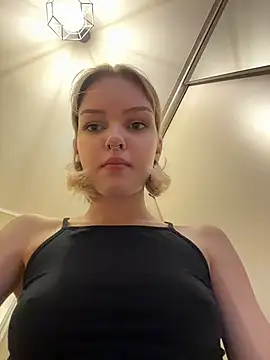 AshleyMur webcam
