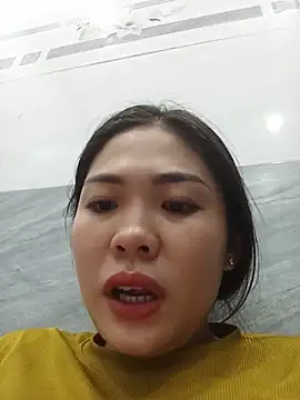 Poly_baby webcam
