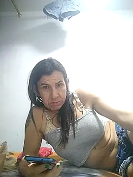 Cameron_puppy webcam