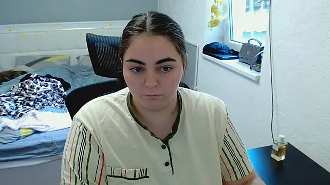 kitsune_8 webcam