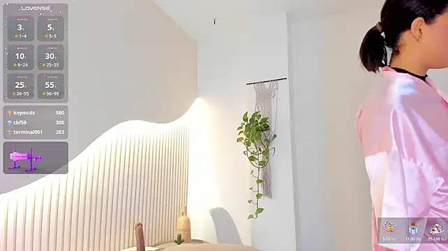 Luna_Tylor webcam
