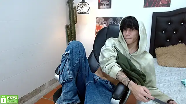 AmethystShadow17 webcam