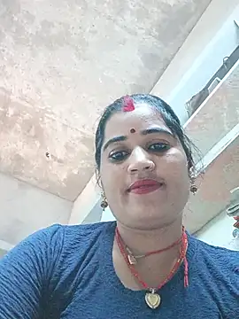 Hot_kamla