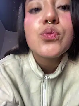 StrawberryPink_ webcam