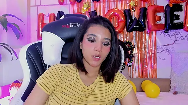 Emily_bruss webcam