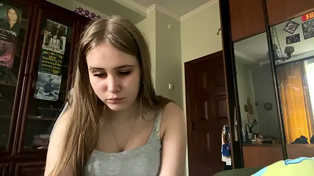 MileyRRoys webcam