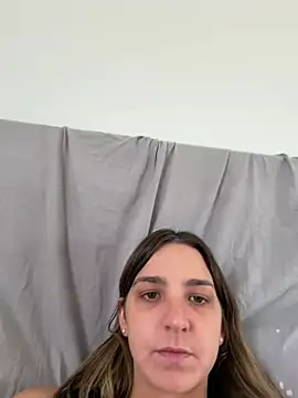DoriDelux66 webcam