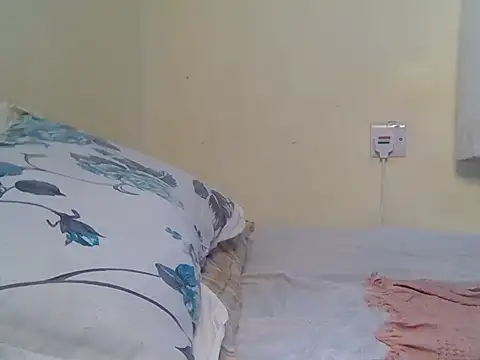 sexiestqueen2 webcam