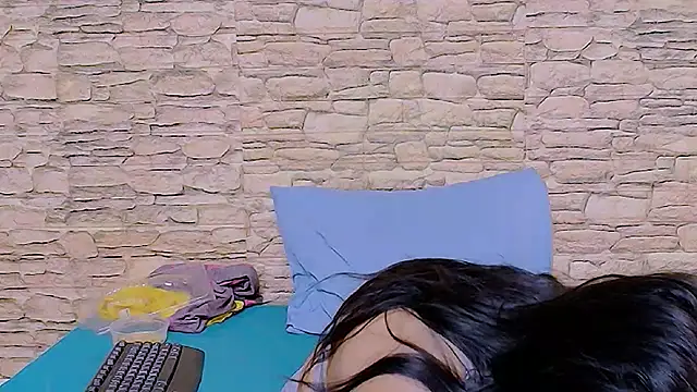 IndianAllure webcam