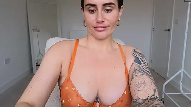 LibbyLoveHeartx