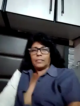 MsAttitude live cam preview
