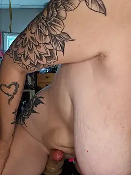 LadySecret_X live sex cam