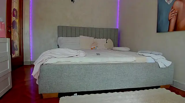 Selena_Reeves webcam