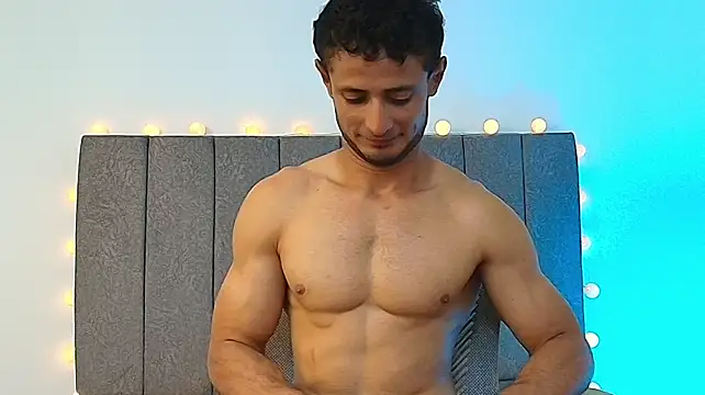 Adonys_Lewis_ webcam