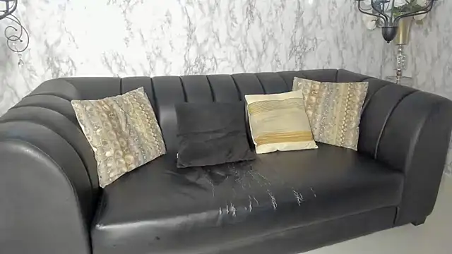 Slim_Petitee webcam