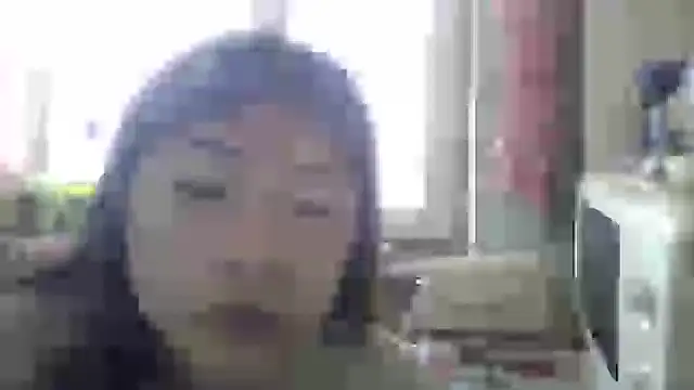CarlyJoy live cam on StripChat