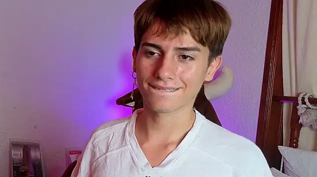 Evaan_Hot webcam