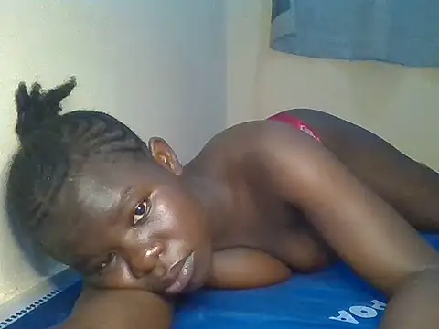 SEXXY-BEE webcam